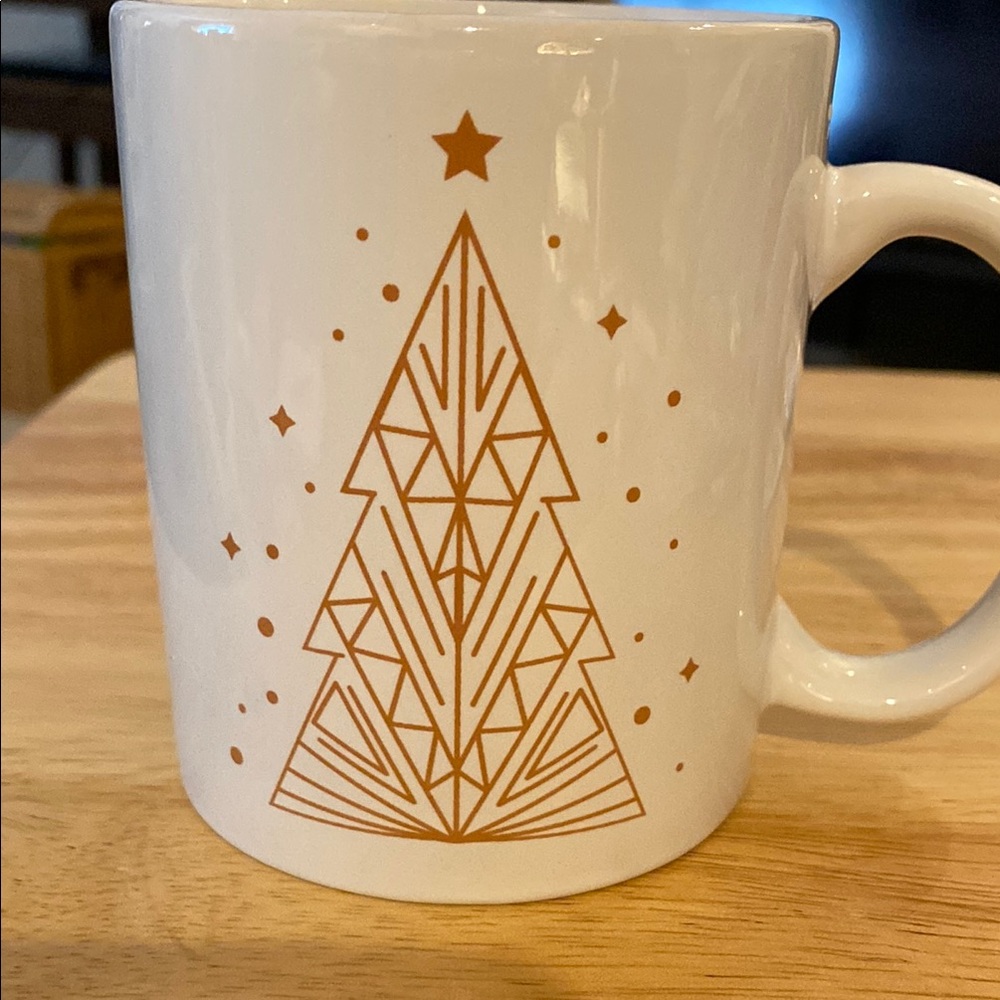 Christmas Tree Mug. Holds 8 oz